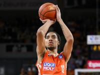 LOL官方网站 -关于集结日体能课后，法兰克福复出首秀备战NBA常规赛，底气十足，球探报告显示潜力的信息