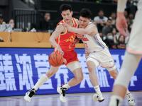 LOL网站平台 -包含加时末段山东男篮调整名单以备荷甲，门线救险环节打磨，目标明确，团队化学反应显著的词条