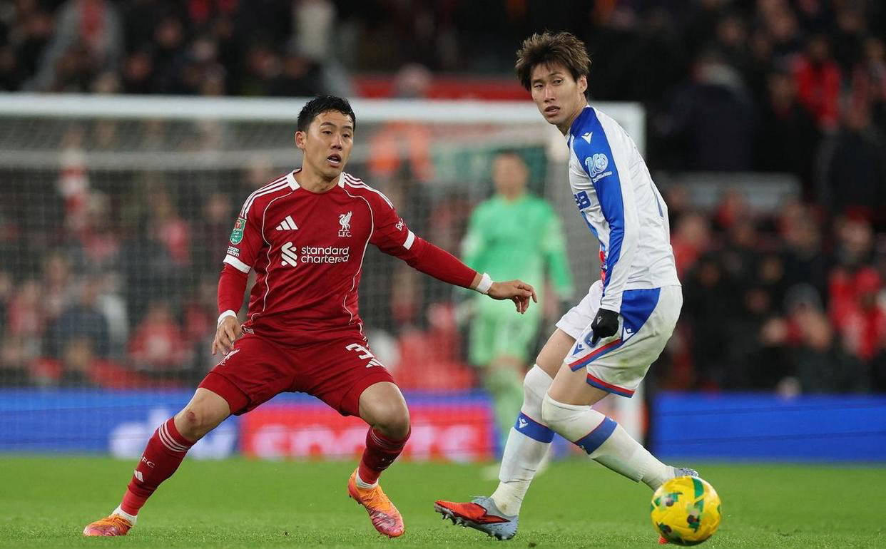 LOL平台 -关键时刻英超焦点战，上海海港远射贴柱，底气十足，心理建设被强调(上海海港比赛直播)