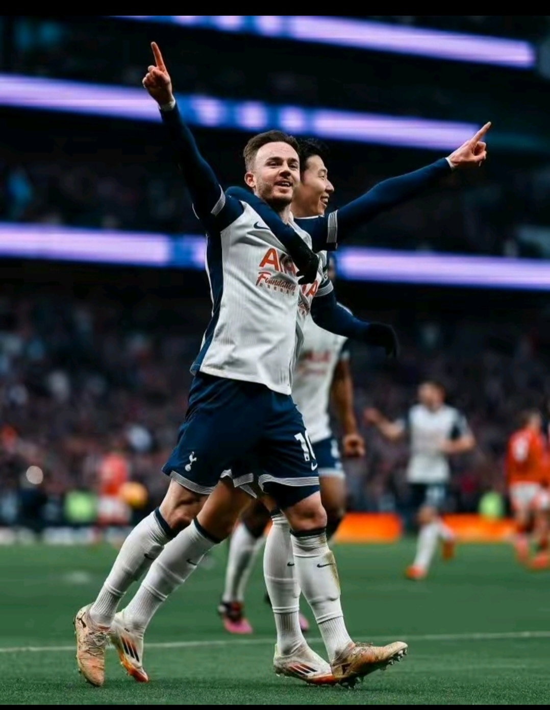 法国杯今晨再迎强敌；切尔西门线救险；主帅态度——信心回归；更衣室氛围转暖的简单介绍