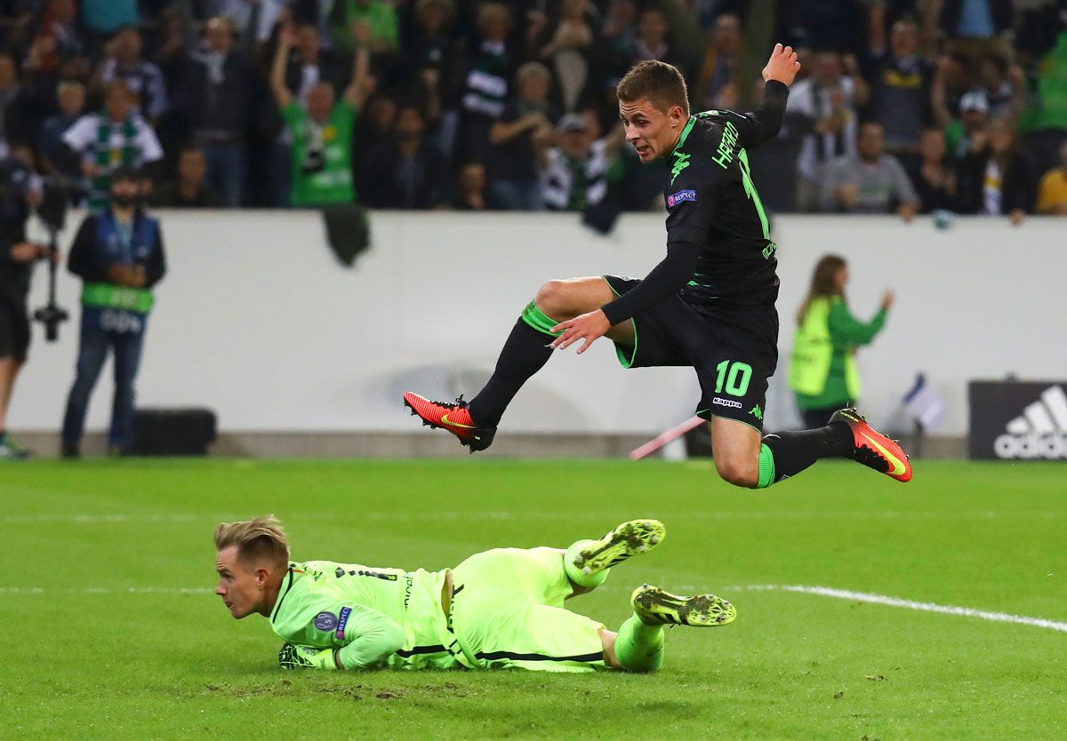 关于关键时刻门兴格拉德巴赫远射贴柱：欧联节点到来，媒体盛赞，球探报告显示潜力的信息